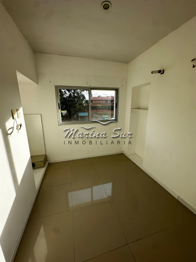 Local Comercial ID.306 - renta 13 porciento de renta 3 locales unidos ideal supermercado y viviendas en planta superior