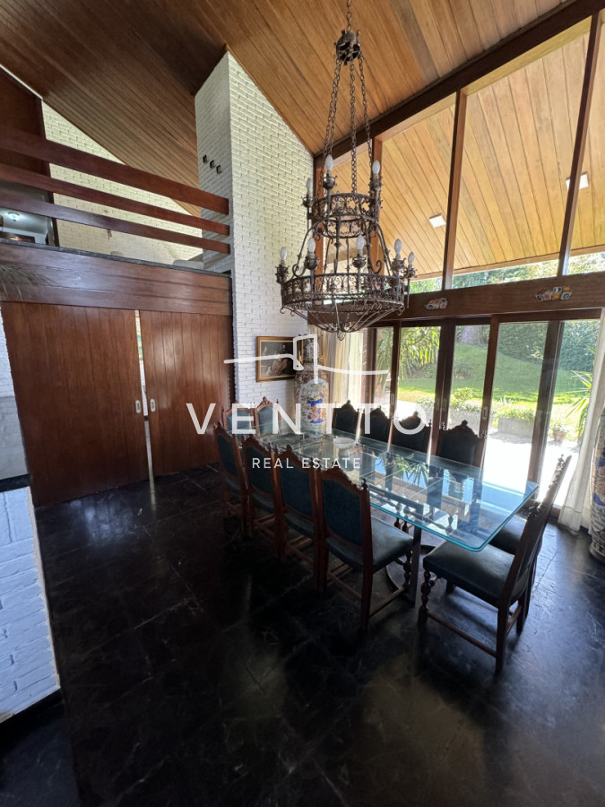 Casa ID.26 - Casa en Venta 4 suites Cantegril Playa Mansa Punta del Este