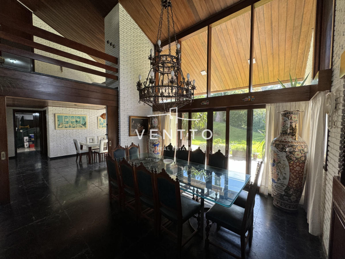 Casa ID.26 - Casa en Venta 4 suites Cantegril Playa Mansa Punta del Este