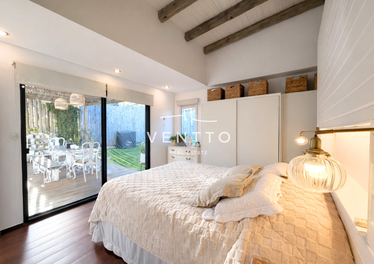 Casa ID.23 - Casa En Venta 3 dormitorios en Parque Burnett
