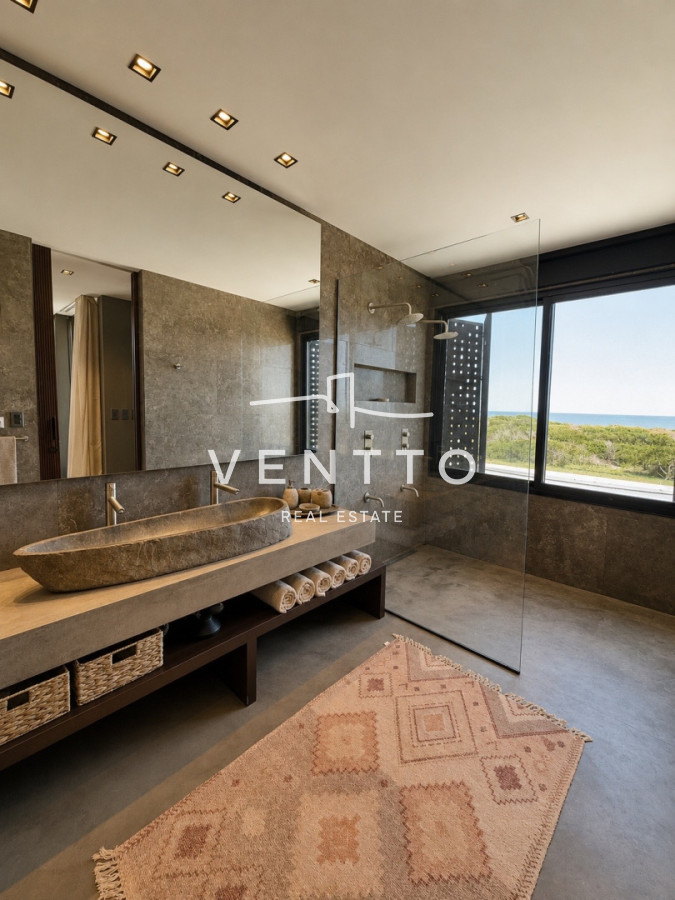 Casa ID.31 - Exclusiva Casa en Primera Línea de La Juanita