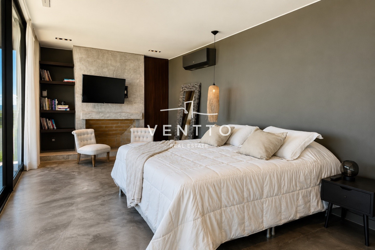 Casa ID.31 - Exclusiva Casa en Primera Línea de La Juanita