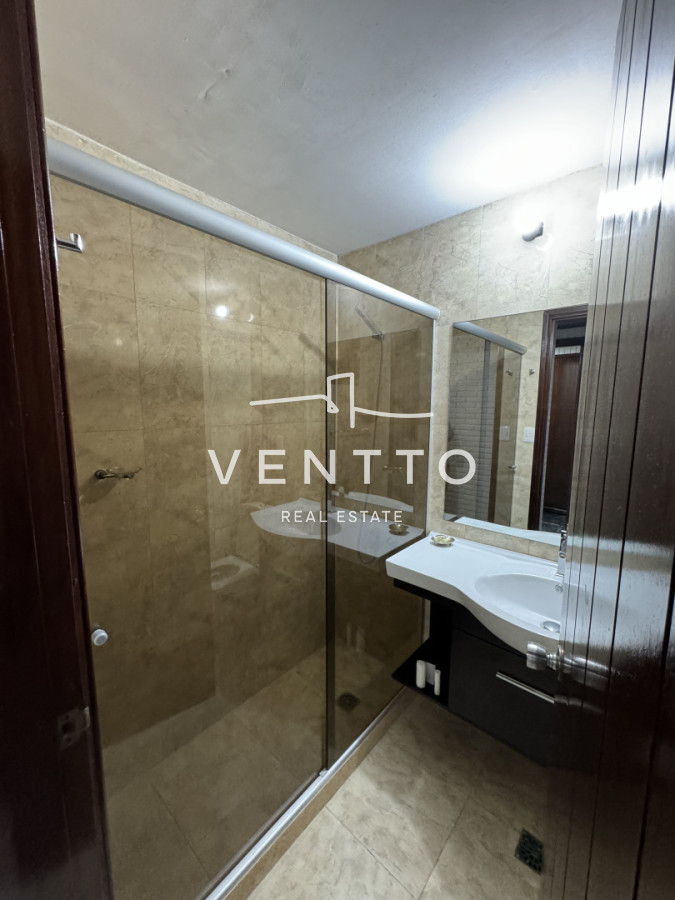 Casa ID.26 - Casa en Venta 4 suites Cantegril Playa Mansa Punta del Este