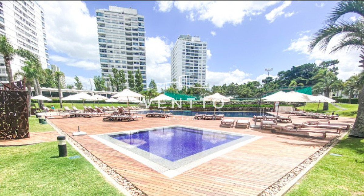 Apartamento ID.13 - Penthouse Aquarela 3 suites y dependencia Punta del Este