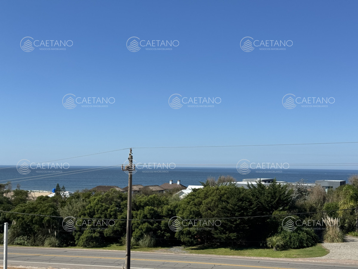 Terreno en altura con vista al mar en el Chorro - DMC17264T