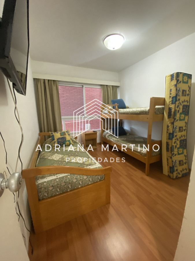 Cómodo y luminoso apartamento en alquiler anual. - GoPunta - Portal Inmobiliario de Punta del Este - Maldonado