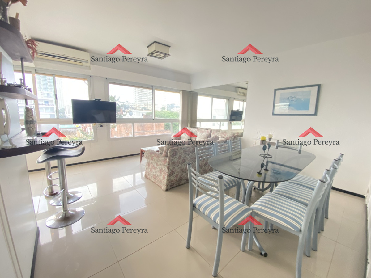 Cómodo y luminoso apartamento en alquiler anual. - GoPunta - Portal Inmobiliario de Punta del Este - Maldonado