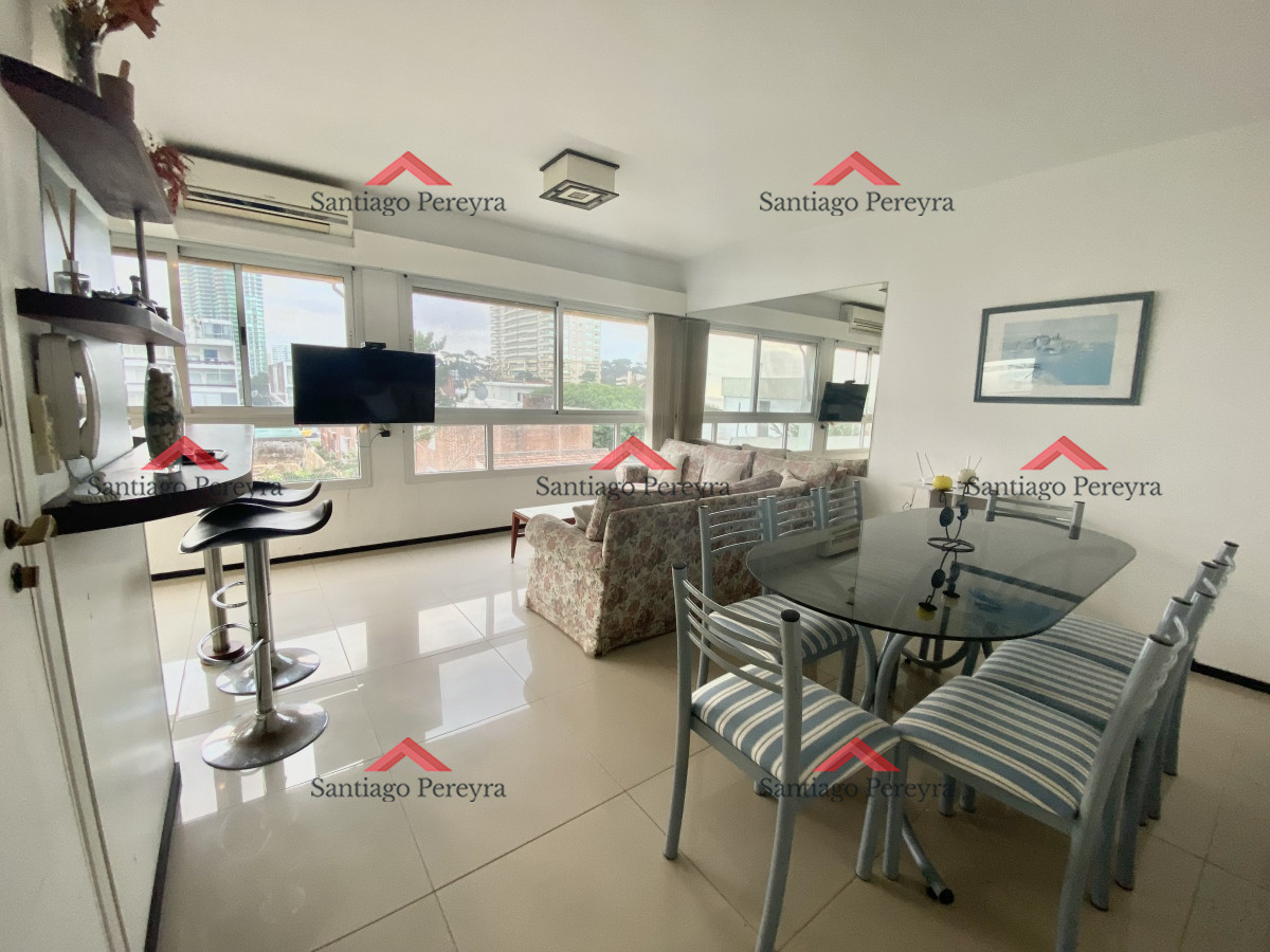 Cómodo y luminoso apartamento en alquiler anual. - GoPunta - Portal Inmobiliario de Punta del Este - Maldonado