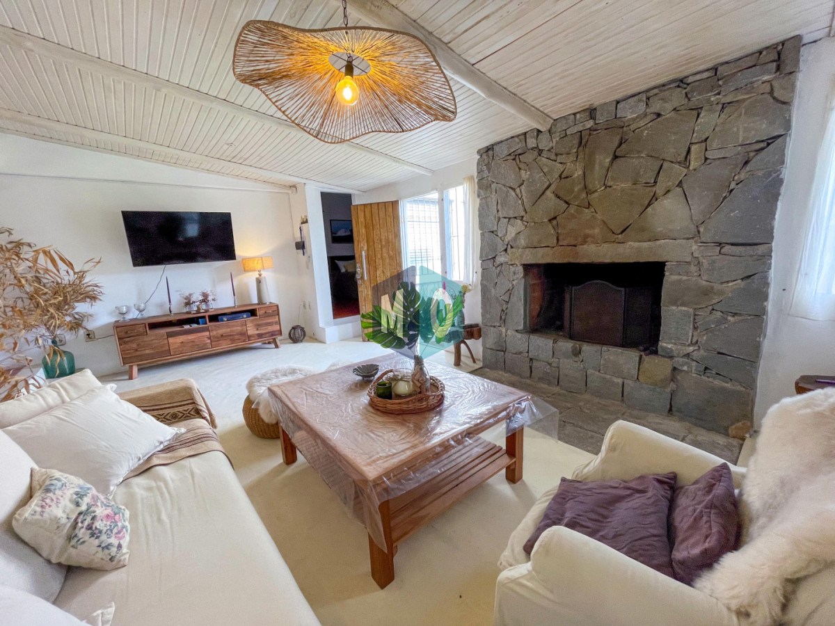 Casa ID.1202 - CASA VENTA  ALQUILER - LA BARRA, EL TESORO