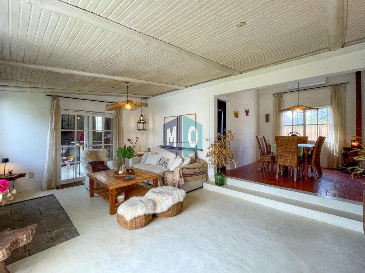 Casa ID.1202 - CASA VENTA  ALQUILER - LA BARRA, EL TESORO