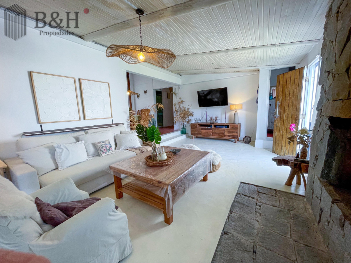 Casa ID.7635 - CASA VENTA  ALQUILER - LA BARRA, EL TESORO