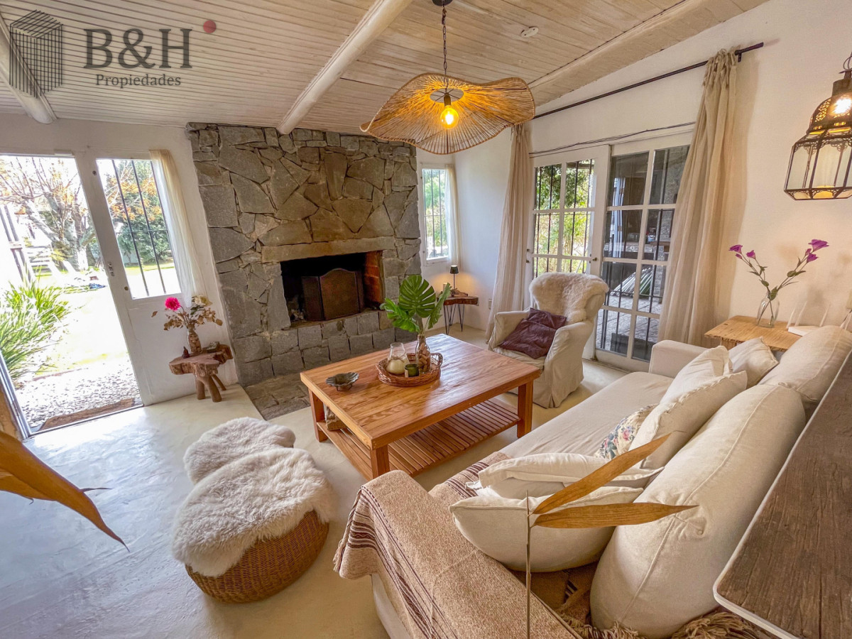 Casa ID.7635 - CASA VENTA  ALQUILER - LA BARRA, EL TESORO