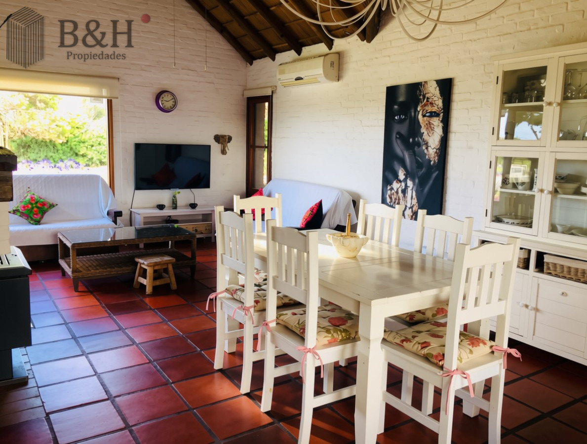 Casa ID.7636 - Casa alquiler venta Montoya 