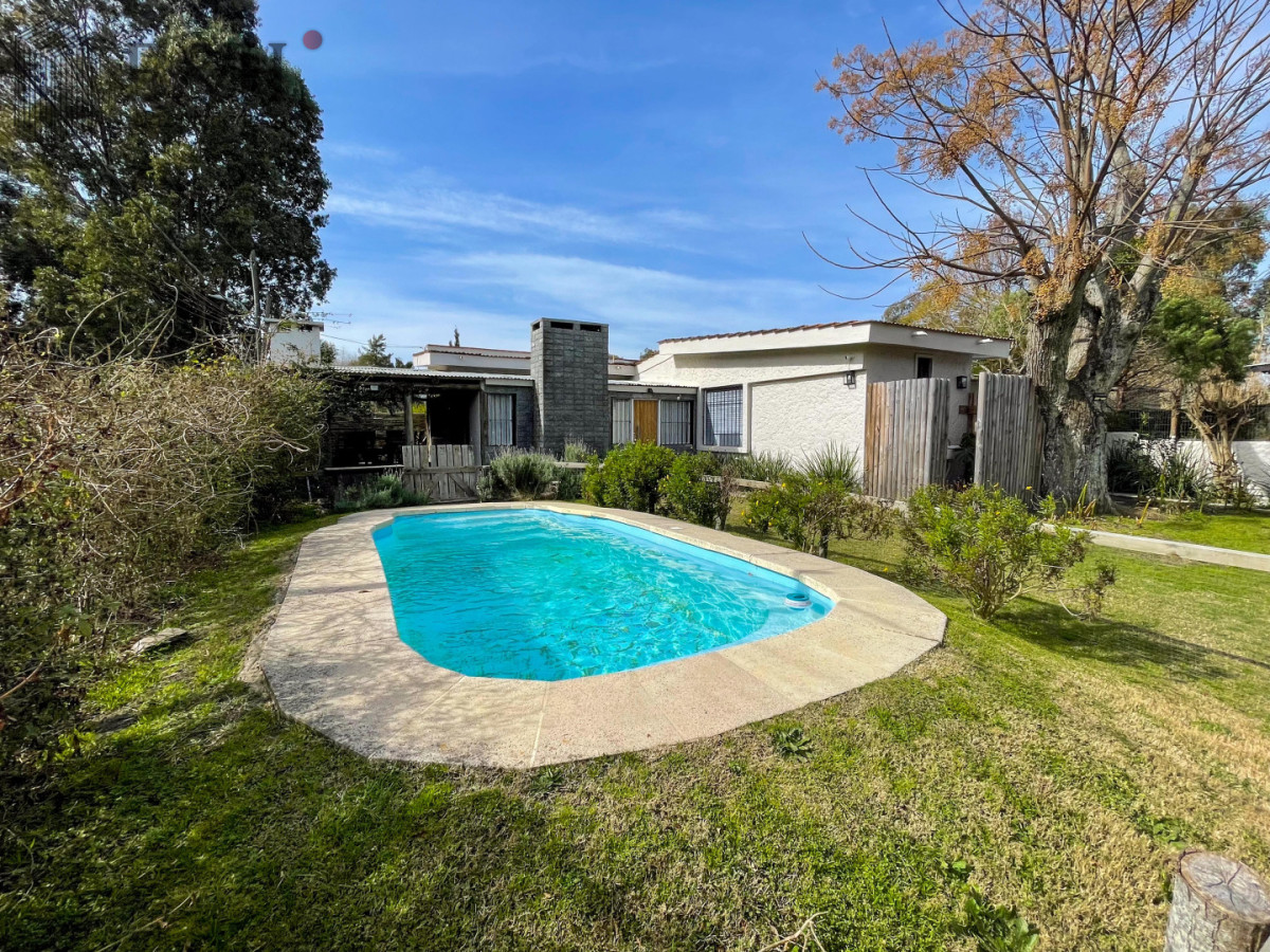 Casa ID.7635 - CASA VENTA  ALQUILER - LA BARRA, EL TESORO