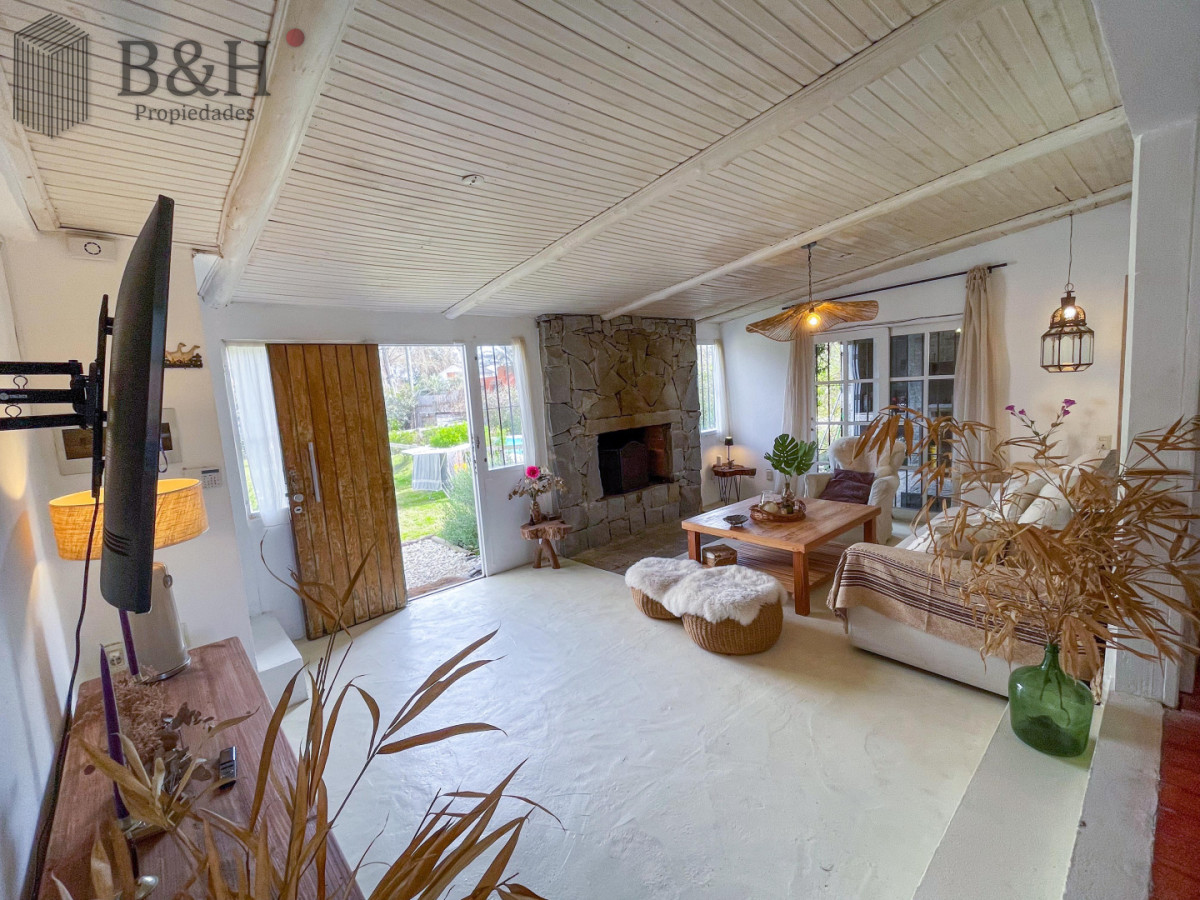 Casa ID.7635 - CASA VENTA  ALQUILER - LA BARRA, EL TESORO