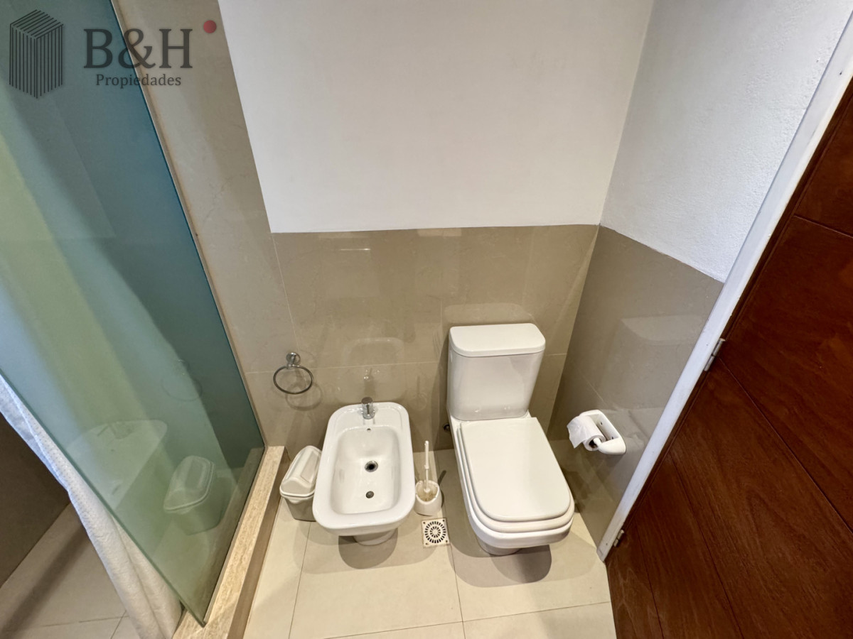 Casa ID.6868 - Casa en alquiler en el tesoro la barra
