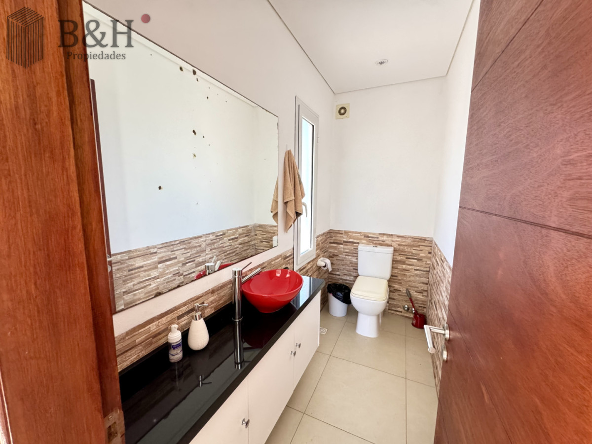 Casa ID.6868 - Casa en alquiler en el tesoro la barra