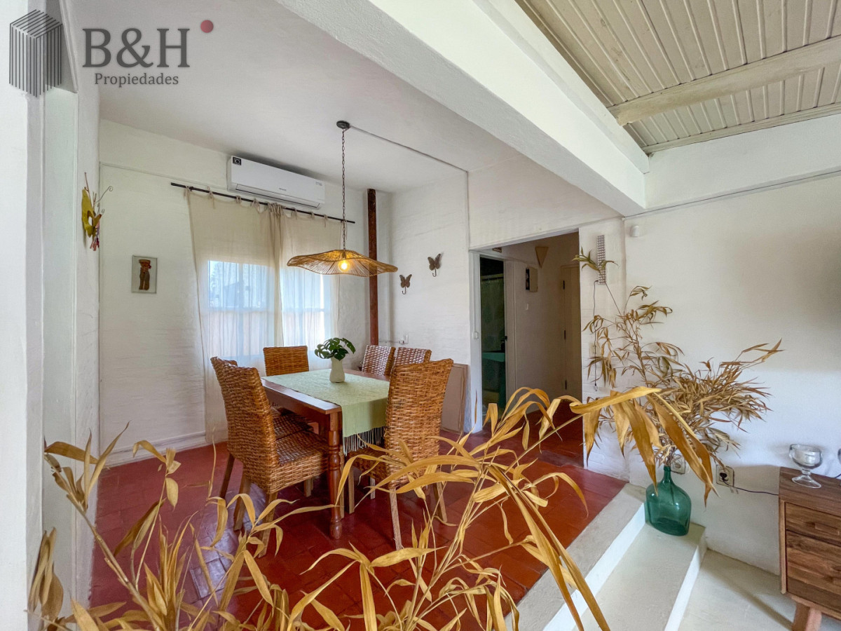 Casa ID.7635 - CASA VENTA  ALQUILER - LA BARRA, EL TESORO