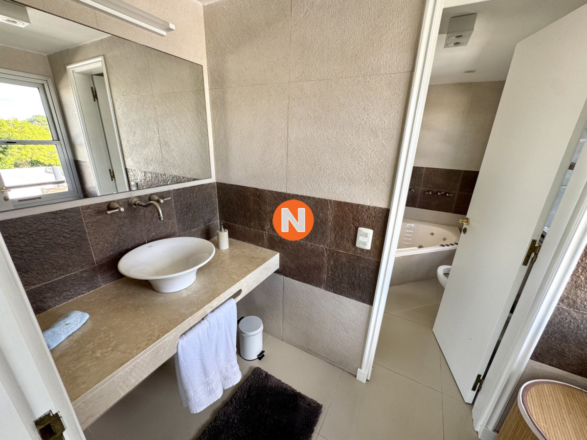 Casa Ref.225555 - Casa venta alquiler en Manantiales