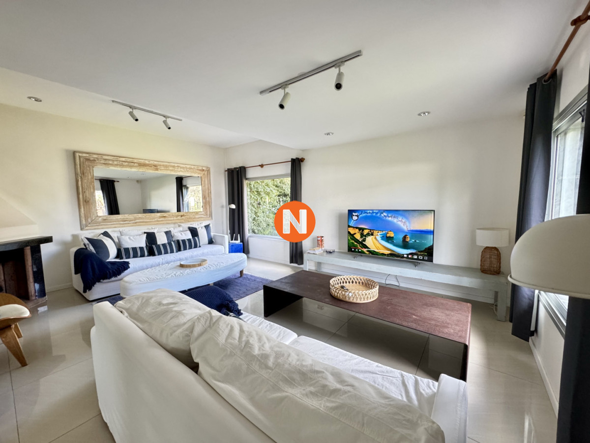 Casa Ref.225555 - Casa venta alquiler en Manantiales