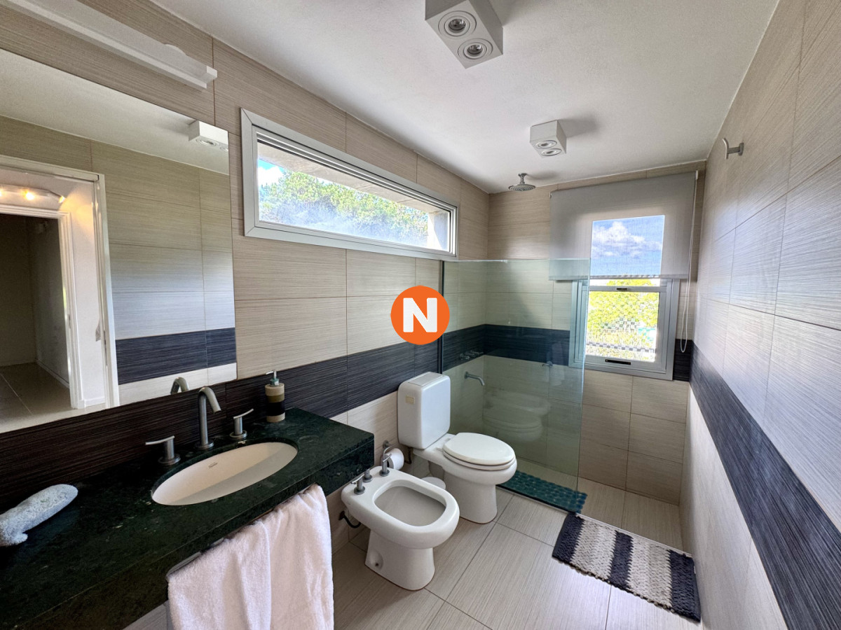 Casa Ref.225555 - Casa venta alquiler en Manantiales