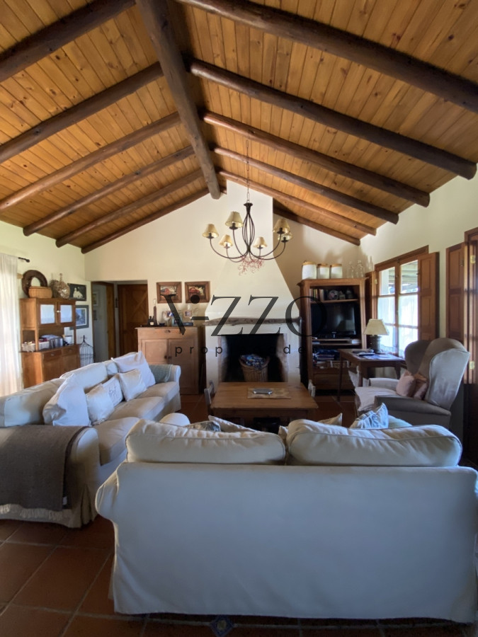 Chacra ID.1167/Chacra-en-venta-a-minutos-de-Punta-del-Este. - Chacra en venta a minutos de Punta del Este.