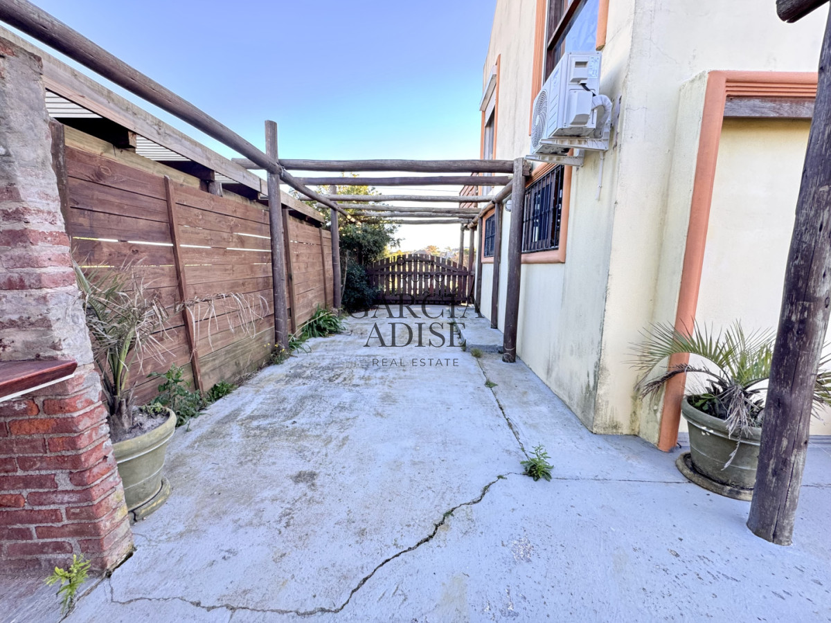 Casa ID.436/Casa-en-Venta-Con-Vista-al-Mar. - Casa en Venta Con Vista al Mar.