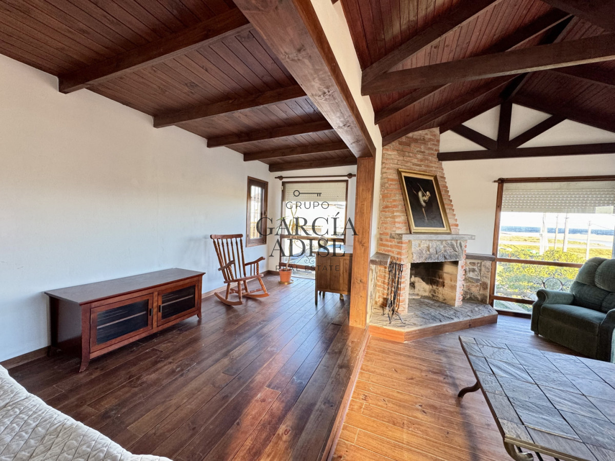 Casa ID.436/Casa-en-Venta-Con-Vista-al-Mar. - Casa en Venta Con Vista al Mar.