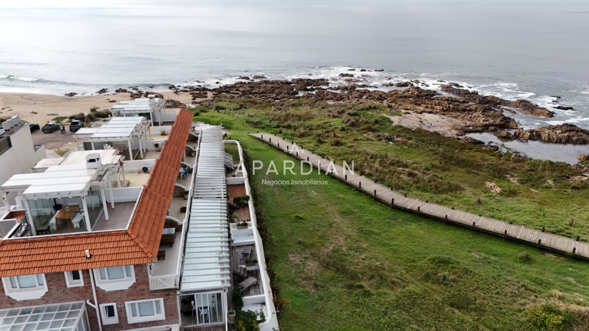 Apartamento ID.21099488 - Departamento icónico complejo de Montoya con vista al mar.