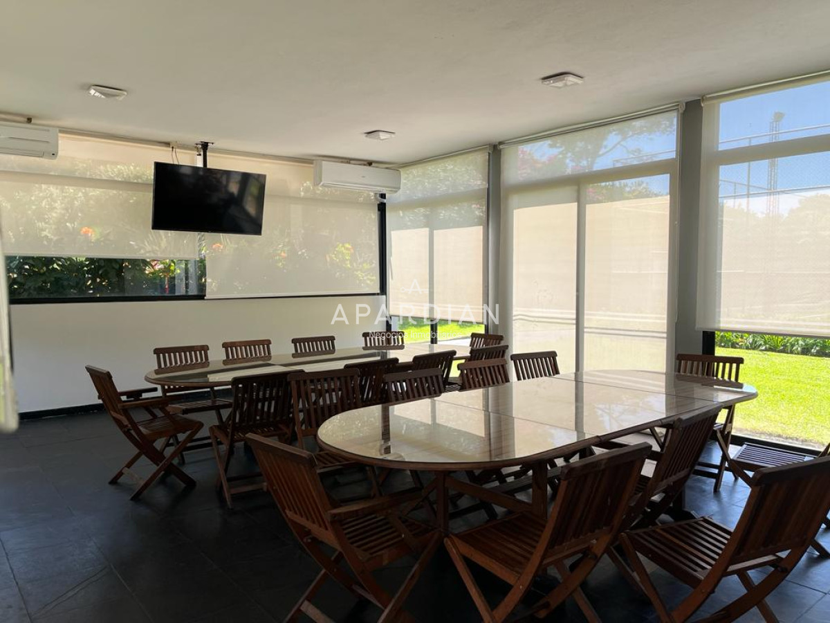 Apartamento ID.21096830 - Apartamwento en venta 3 dormitorios 2 baños.