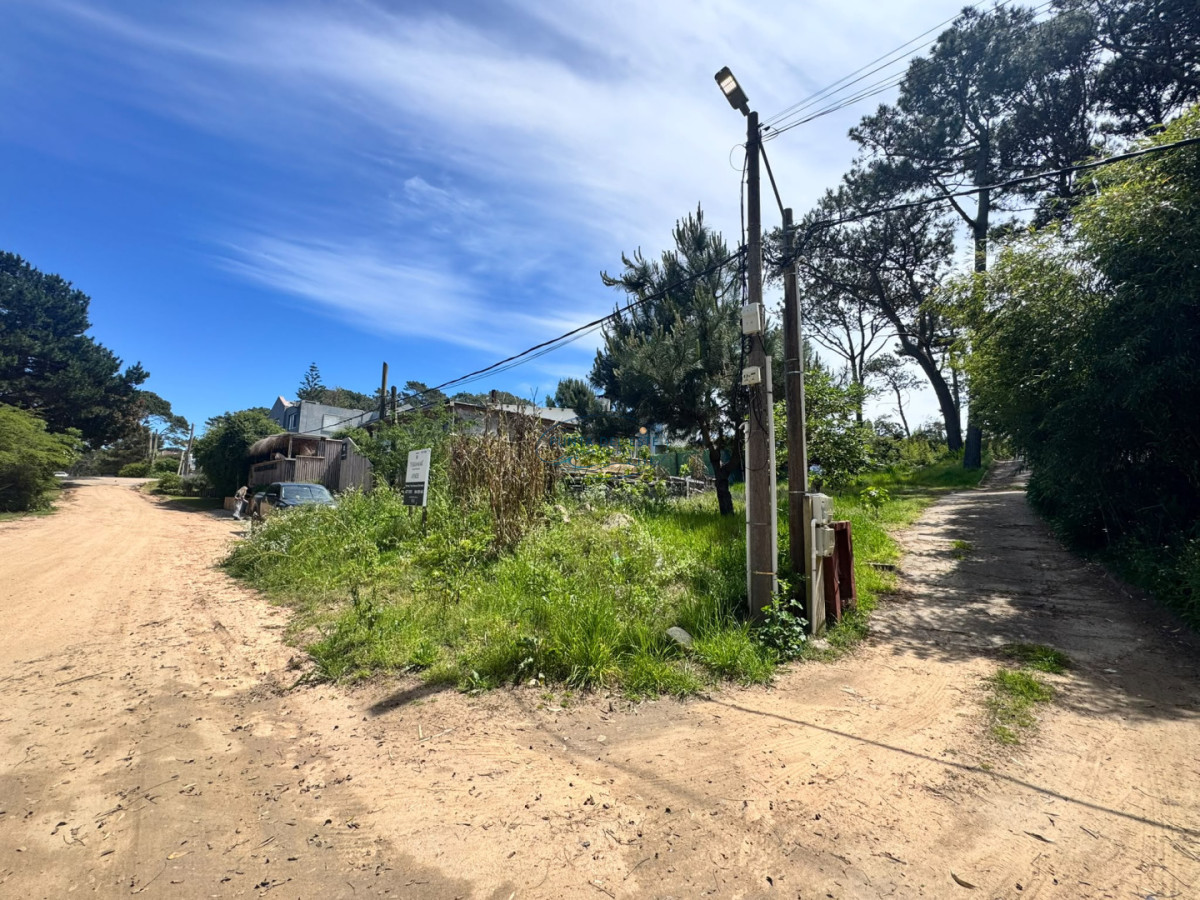 Apartamento ID.186 - Terreno en VENTA- MONTOYA