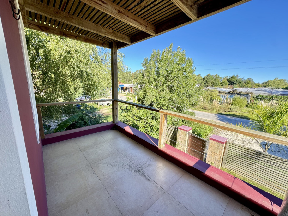 Casa en La Barra, El Tesoro — foto 4