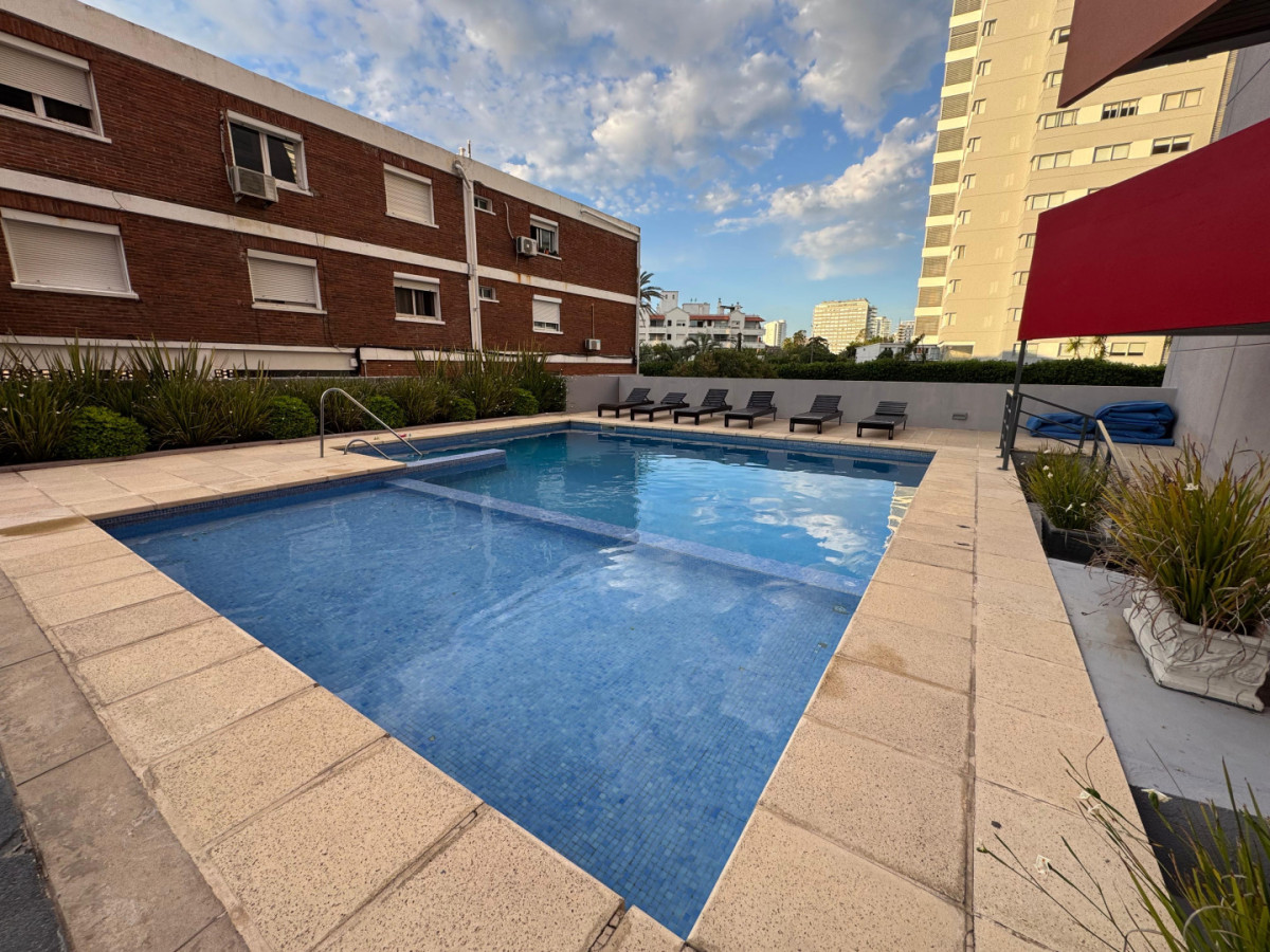 Apartamento ID.293 - AMPLIA PLANTA EN VENTA 2 DORMITORIOS Y DEPENDECIA CON 3 BAÑOS CERCA DEL MAR 