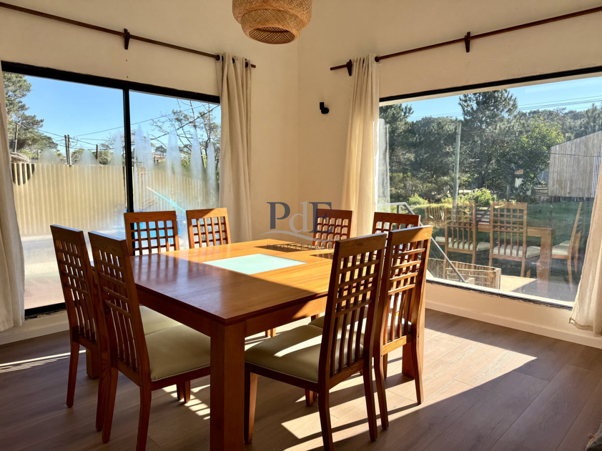 Manantiales | Residencia Moderna a Pasos de Bikini con Piscina Climatizada y Barbacoa - Imagen 3