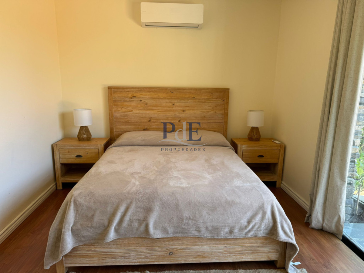 Manantiales | Residencia Moderna a Pasos de Bikini con Piscina Climatizada y Barbacoa - Imagen 15