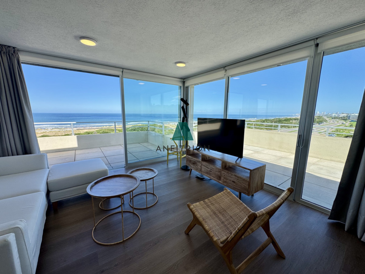 Apartamento ID.207 - Penthouse en - Playa Brava, Punta del Este