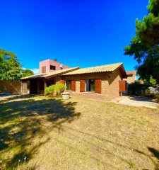 Casa en venta a pasos del mar en Tio Tom Punta Ballena.