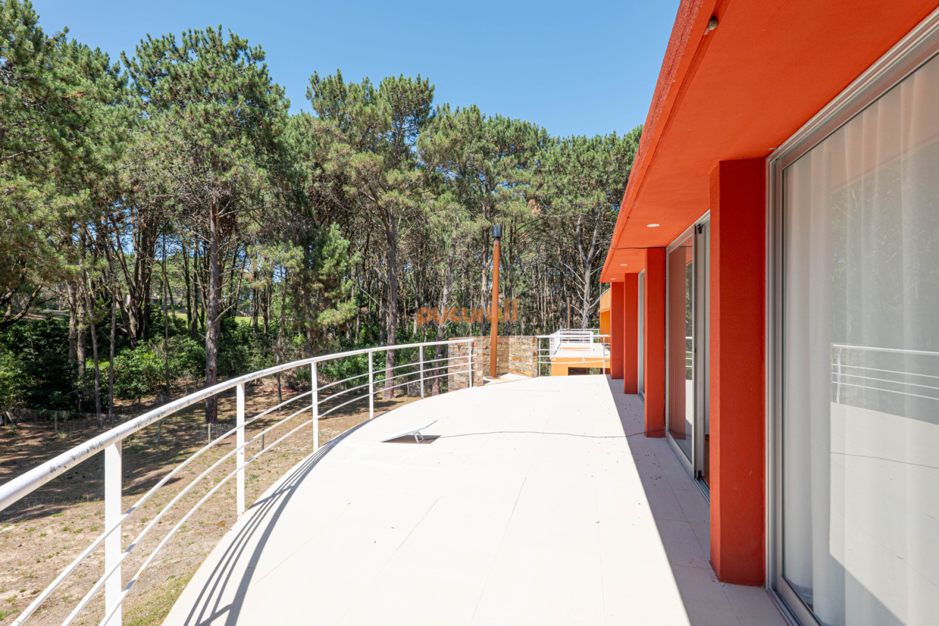 Casa ID.2598 - CASA EN PUNTA BALLENA - 3 DORM 