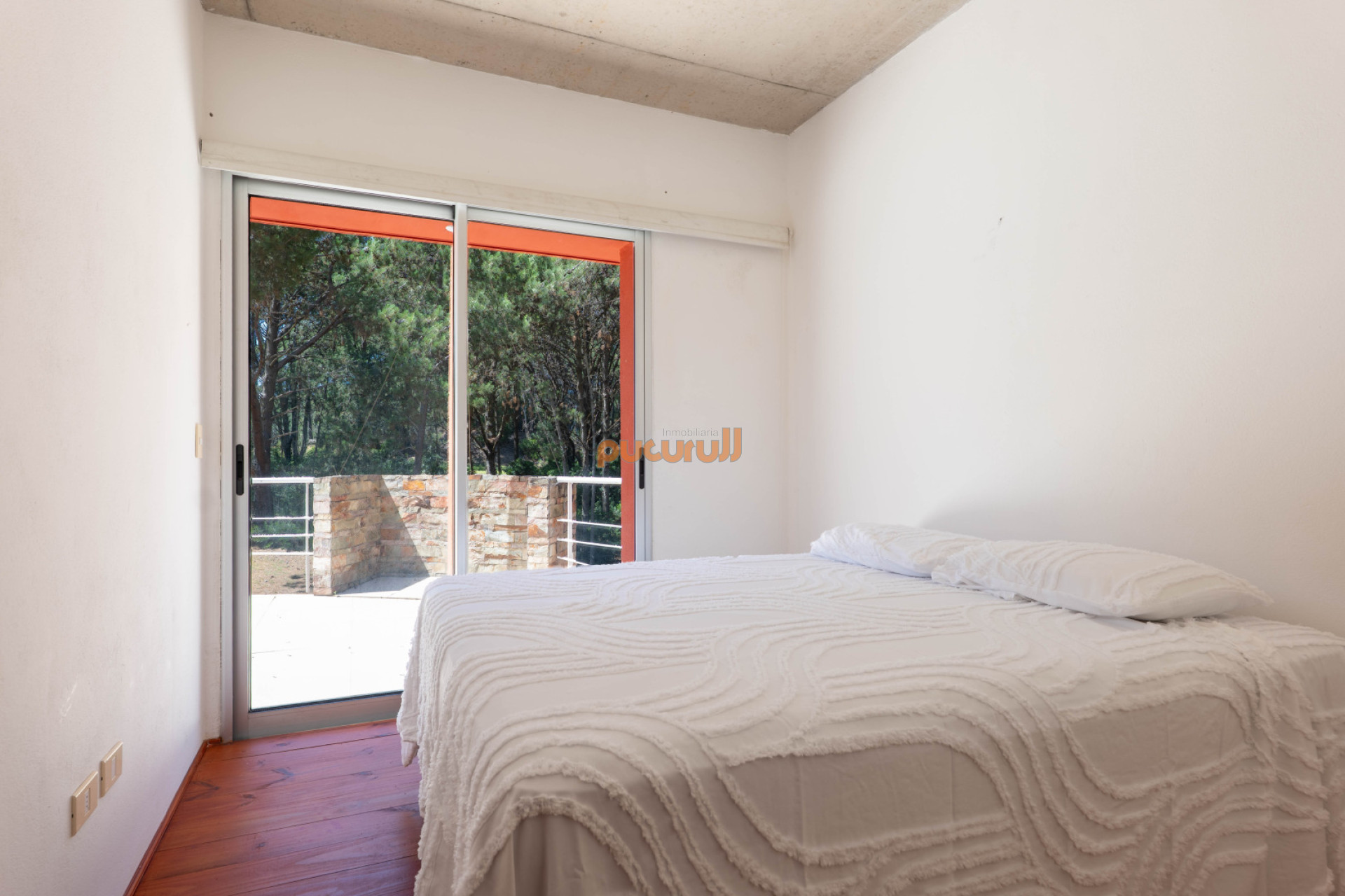 Casa ID.2598 - CASA EN PUNTA BALLENA - 3 DORM 