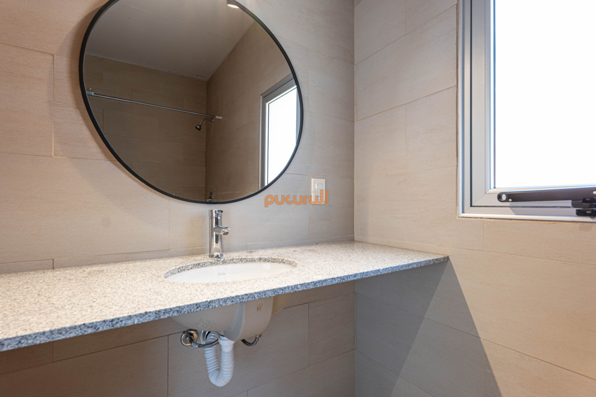 Casa ID.2598 - CASA EN PUNTA BALLENA - 3 DORM 