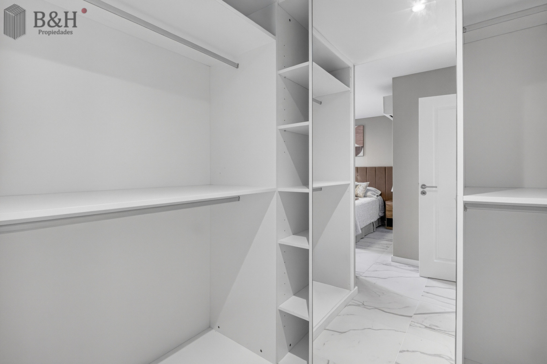 Apartamento ID.7063 - POSEIDON LAGUNA - 1 DORM 