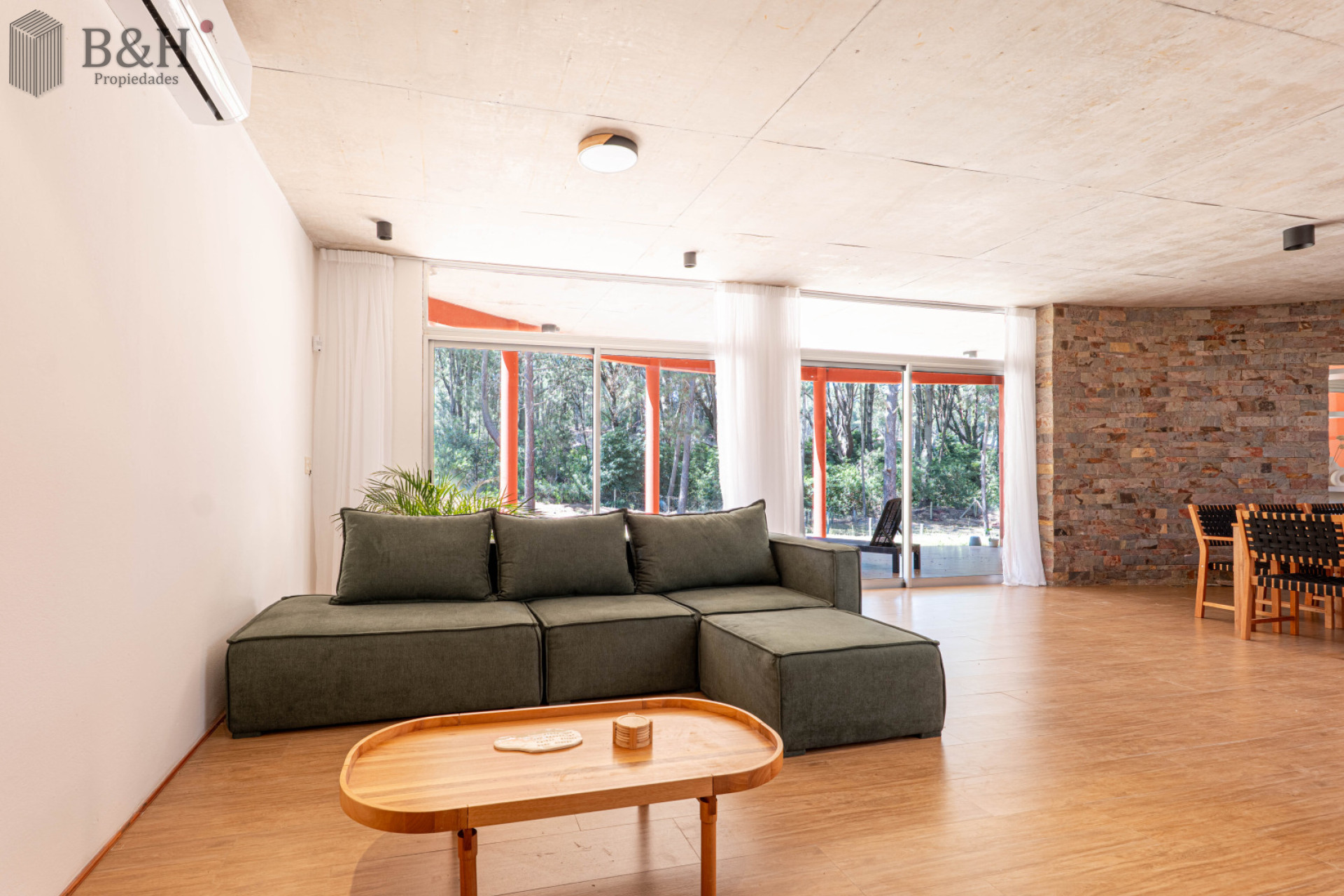 Casa ID.6537 - CASA EN PUNTA BALLENA - 3 DORM 