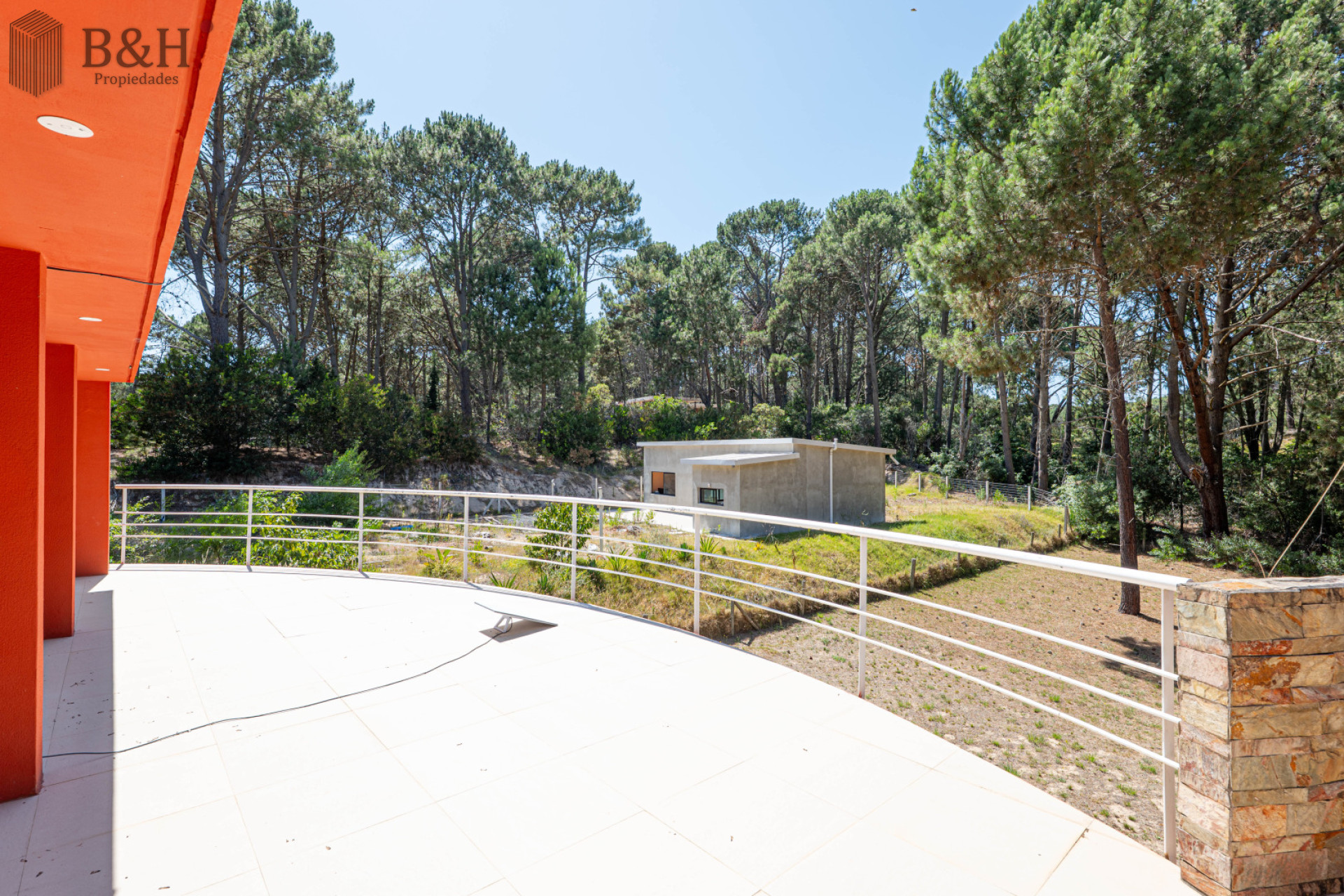 Casa ID.6537 - CASA EN PUNTA BALLENA - 3 DORM 