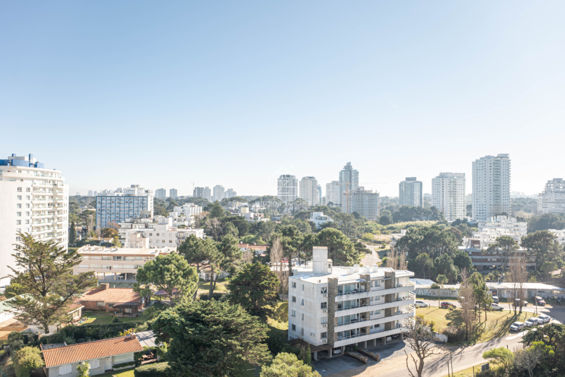 Apartamento ID.2632 - VENTA DEPARTAMENTO EN CHRONOS 1 DORMITORIO Y MEDIO