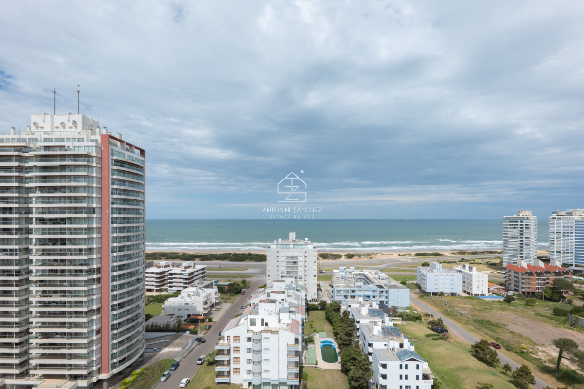Apartamento ID.2632 - VENTA DEPARTAMENTO EN CHRONOS 1 DORMITORIO Y MEDIO