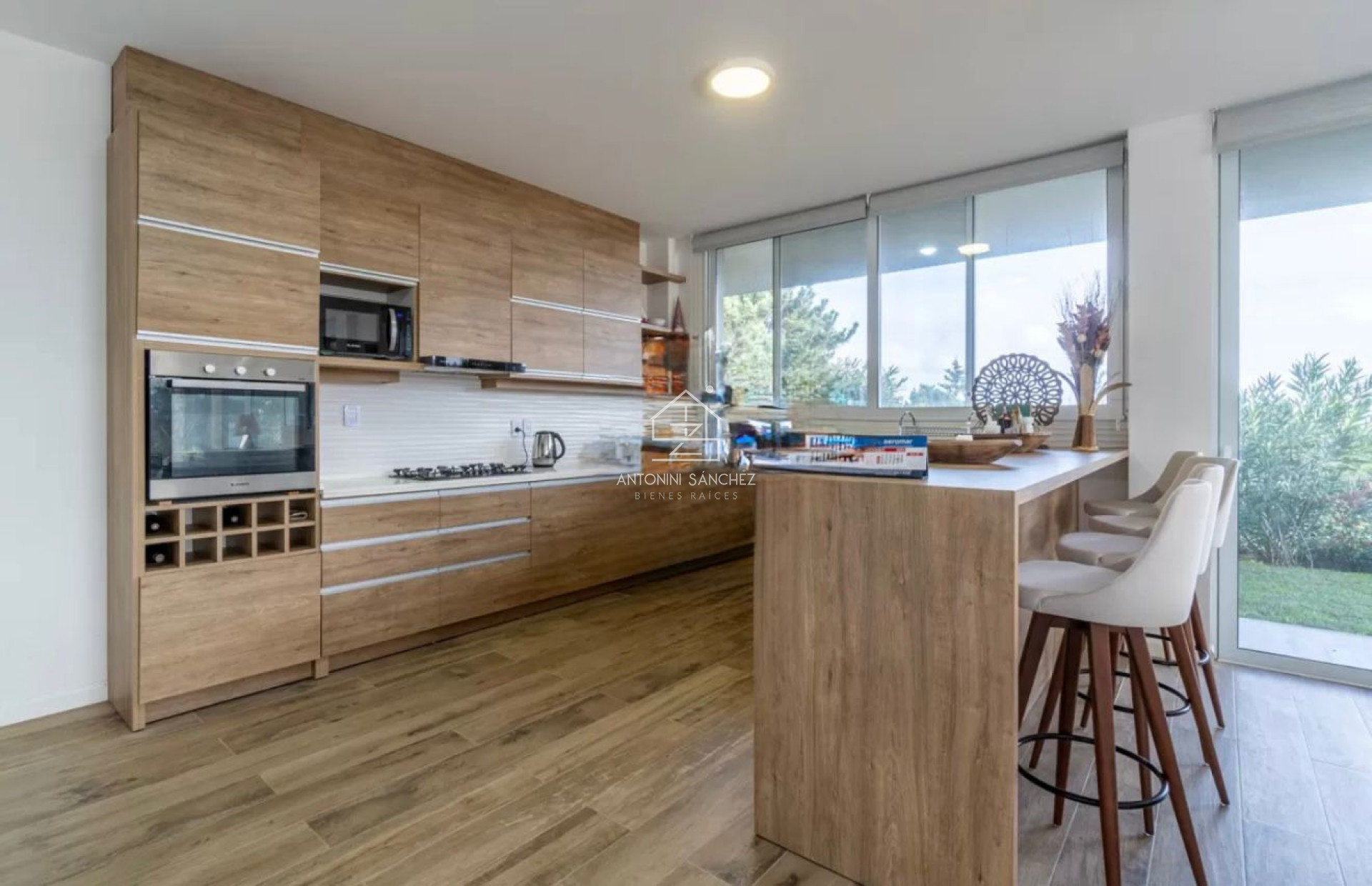 Casa ID.2905 - Venta Casa 3 Dormitorios Tio Tom