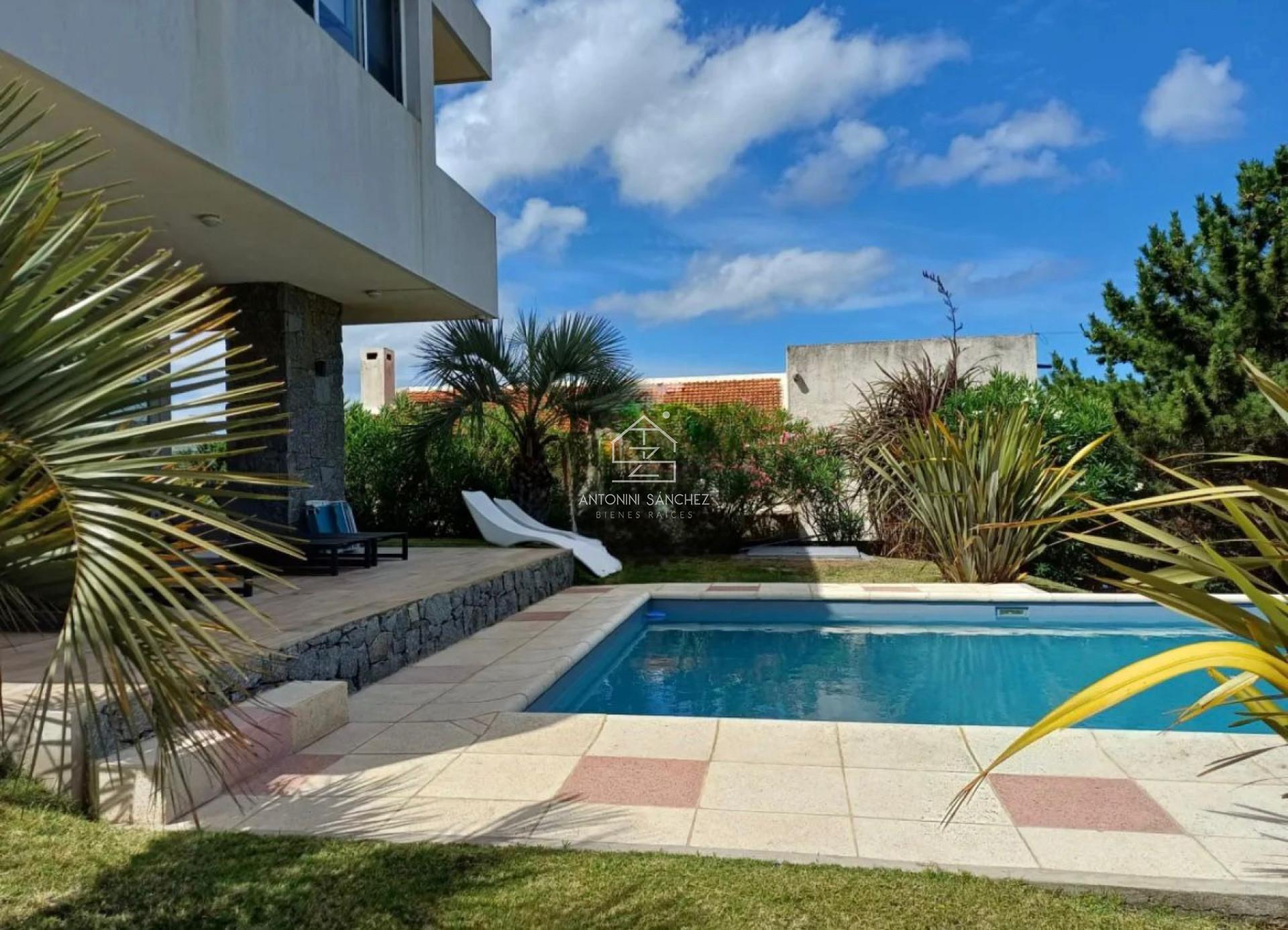 Casa ID.2905 - Venta Casa 3 Dormitorios Tio Tom