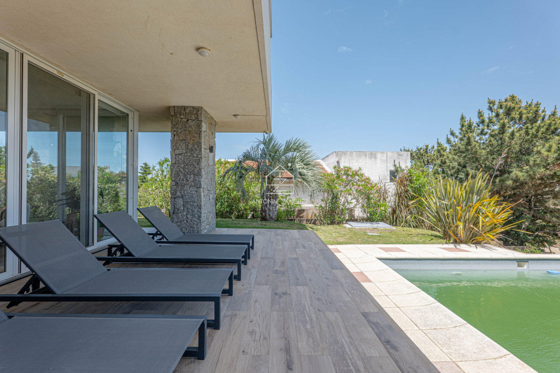 Casa ID.2905 - Venta Casa 3 Dormitorios Tio Tom