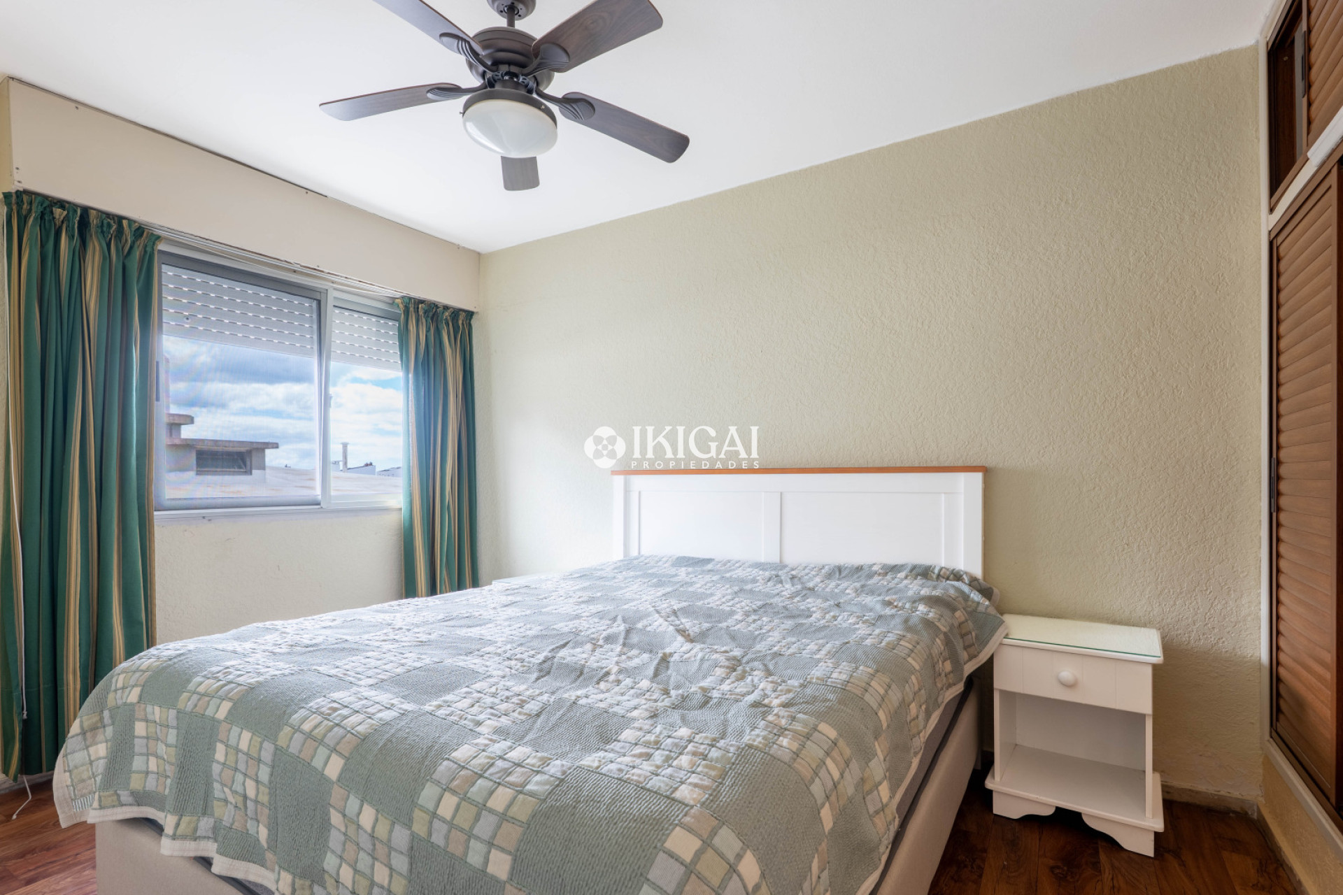 Apartamento ID.924 - PENINSULA 2 DORM