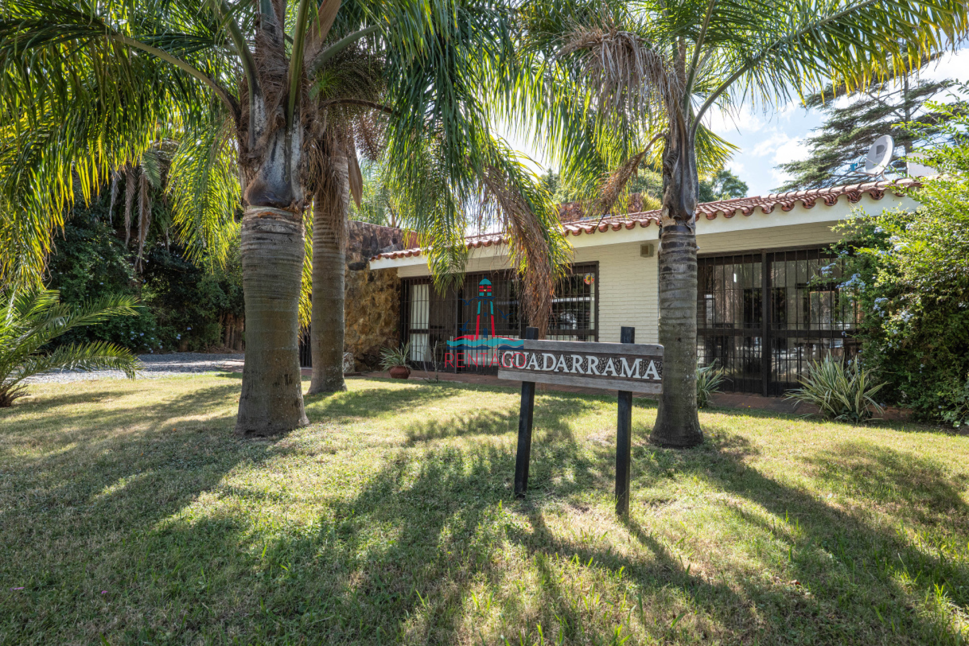 Casa ID.268 - CASA EN OPORTUNIDAD ZONA COLEGIOS - 3 DORM.